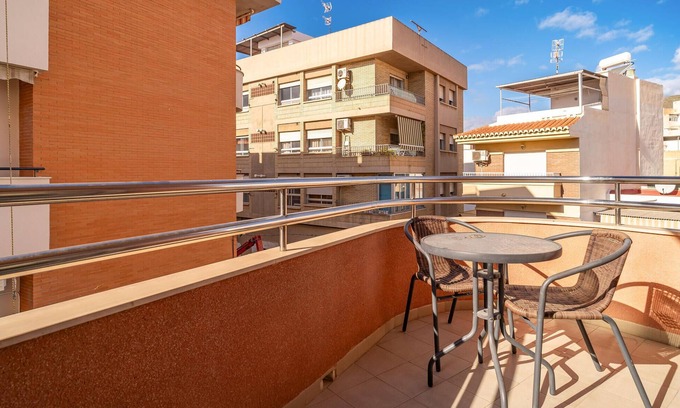 Motril Apartamento | Precioso apartamento en Motril con WiFi