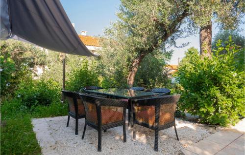 Ratac Apartamento | Beautiful Apartment In Makarska