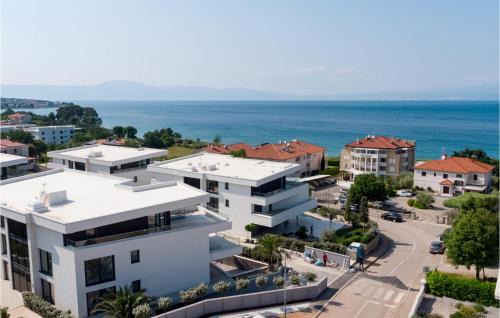 Zidarici Apartamento | Beautiful Apartment In Malinska