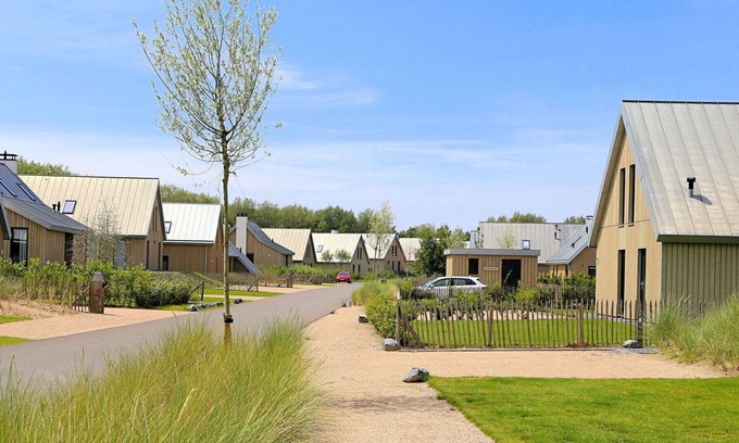 Tholen Casa | Bonito apartamento en villa para 4 personas con WIFI, TV y aparcamiento