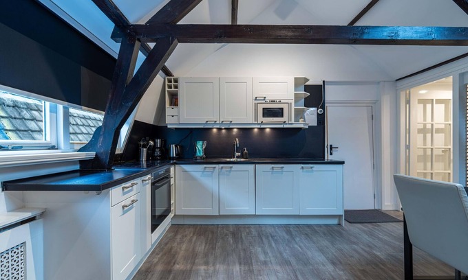 Abcoude Casa | Beautiful apartment on the first floor Abcoude