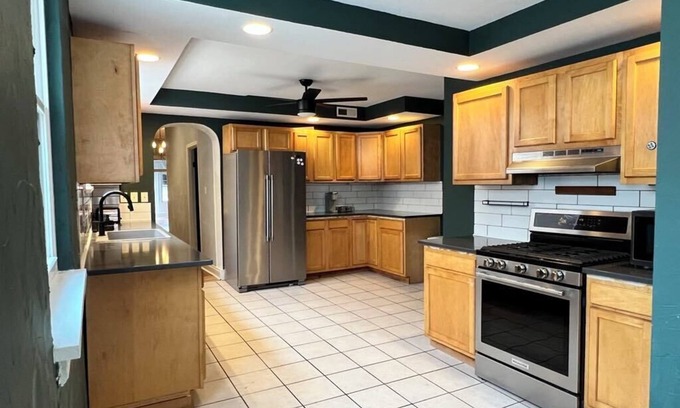 West Columbia Casa | Beautiful apartment. River view. Full kitchen. Downtown pomeroy.