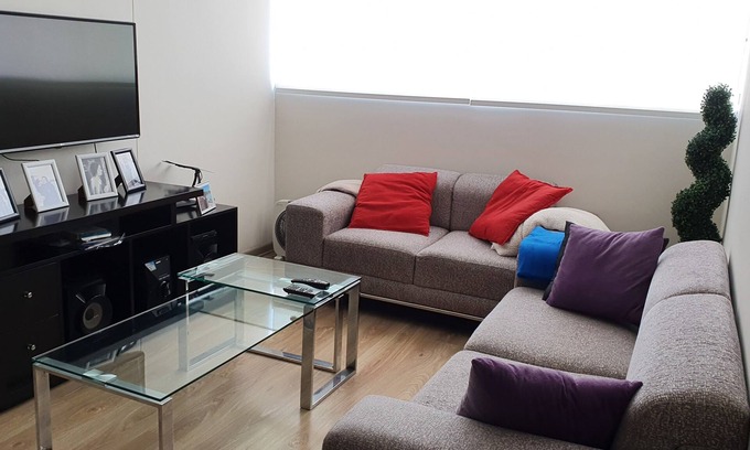 Lince Apartamento | Hermoso departamento, terraza con piscina y parrilla