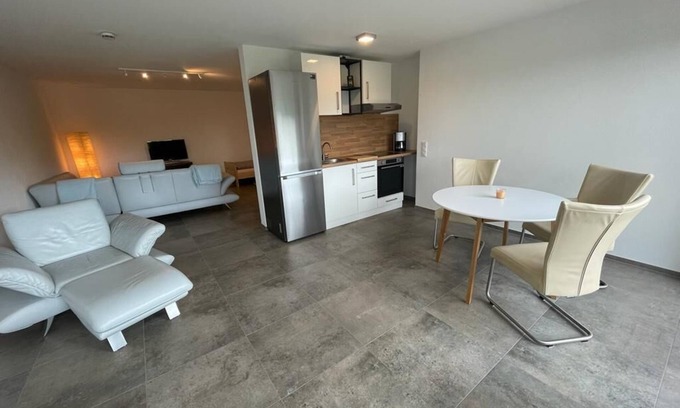 Voehringen Apartamento | Beautiful apartment with Illertal view