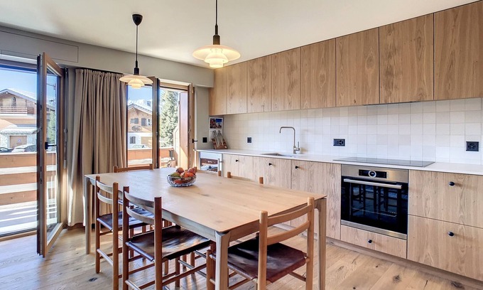 Verbier Apartamento | Beautiful apartment with a view of the mountains, completely renovated in autumn 2022. The living ro