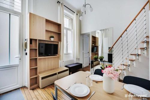 Quartier de l'Ecole-Militaire Apartamento | Beautiful Apt -1BR-4P- Tour Eiffel - Invalides