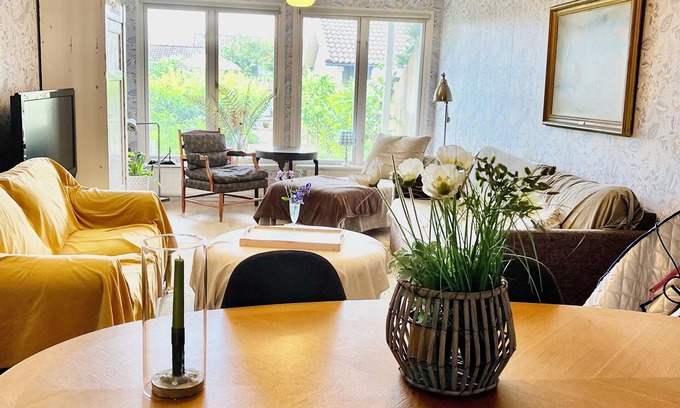 Bastad Apartamento | Beautiful Båstad villa apartment in perfect location to Harbor,, tennis, golf
