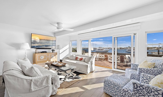 Balboa Island Casa | Hermosa isla de Balboa Bayfront Beach House