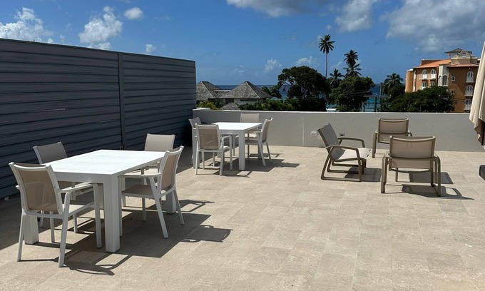 Belleplaine Condominio | Beautiful Barbados - Two Bedroom Condo steps from the beach