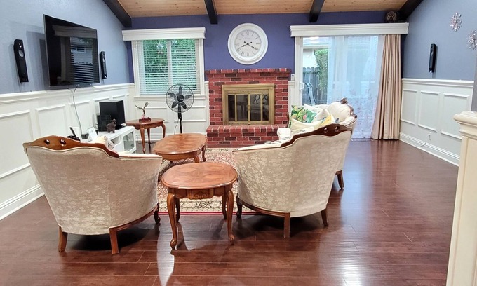 Newark Casa | Beautiful Bayarea Bungalow centrally located!!!