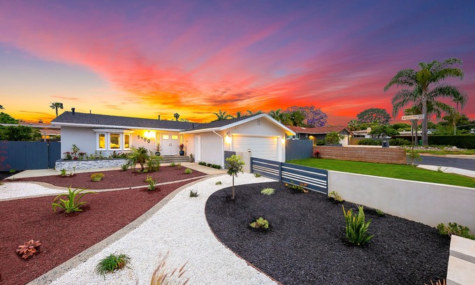 Olde Carlsbad Casa | Beautiful Beach Getaway, Water Views, Walk to Ocean + Dining
