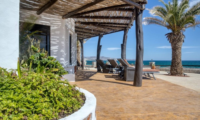 Buenavista Casa | Beautiful Beach House Right on the Sea of Cortez