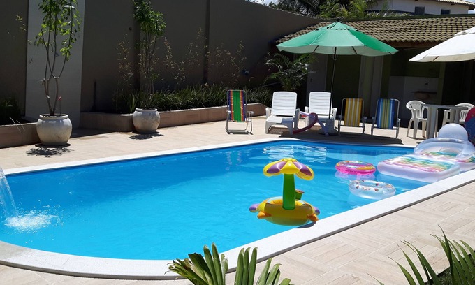 Barra do Jacuipe Casa | Hermosa casa de playa con piscina a 200 metros de la playa de Jacuipe, condominio cerrado