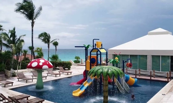Zona Hotelera Apartamento | Beautiful beachfront apartment with access to the hotel's facilities