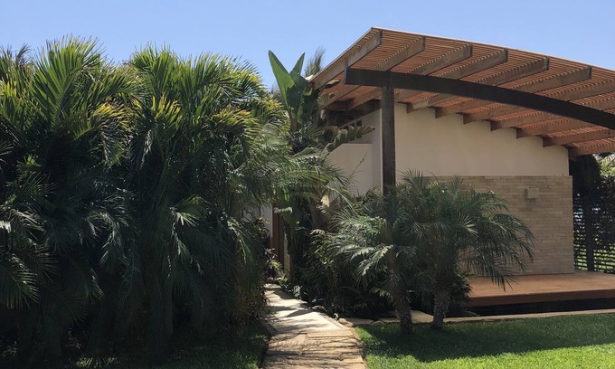 Máncora Casa | Hermosa casa frente al mar en la playa de Máncora, Perú