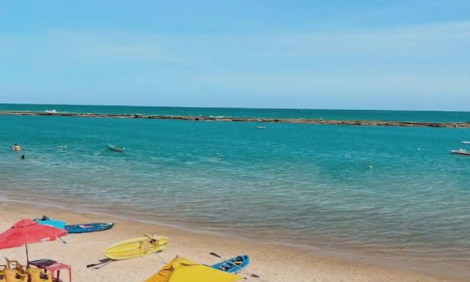 Barra de Sao Miguel Apartamento | Beautiful apartment for 6 people with swimming pool, beach and green area with all comforts