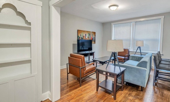 Tower Grove South Casa | Beautiful, Brand New Tower Grove Unit! 1n