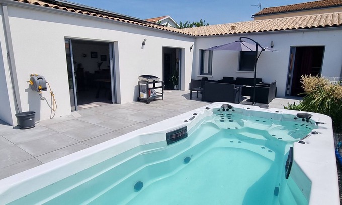 Angoulins Casa | Beautiful, bright seaside house in Angoulins/mer near La Rochelle.