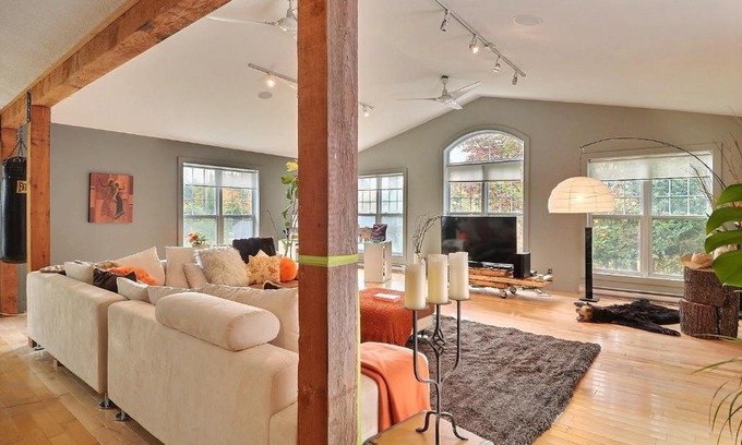 Saint-Sauveur Chalet De Esquí | Beautiful Chalet