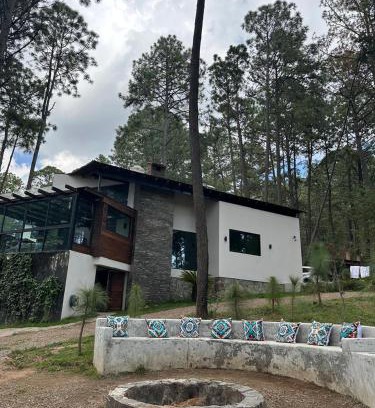 Jimenez Casa | Beautiful cabin in the middle of the forest