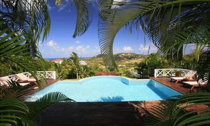 Gros Islet Villa | Beautiful Caribbean Style 2-bed Family Villa - Villa Kessi 2 Bedroom Villa by RedAwning