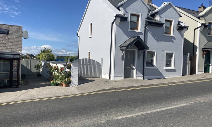 Miltown Malbay Casa | Beautiful, Central 3-Bed House in Co Clare