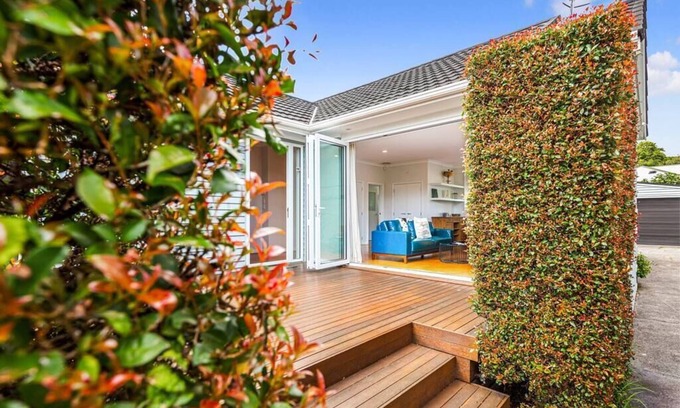 Greenlane - Ellerslie Casa | Beautiful Central Family Hideaway