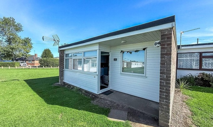 Great Yarmouth Chalet De Esquí | Beautiful chalet in the seaside village of Scratby, Norfolk ref 51054S