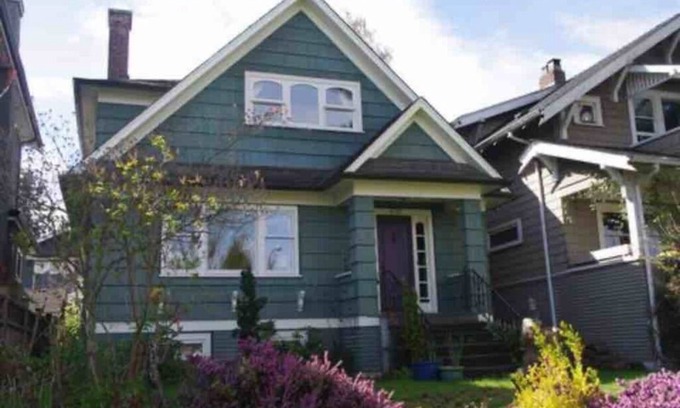 West Point Grey Casa | Beautiful Character Home Near UBC and Point Grey Village