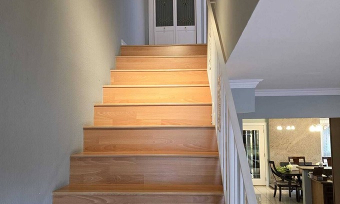 Union City Casa | Beautiful classy house for relaxation. Huge spaces and a great ambiance.