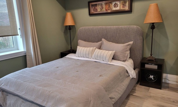 Clarington Apartamento | Beautiful, clean, cozy and very convenient studio apartment in Bowmanville