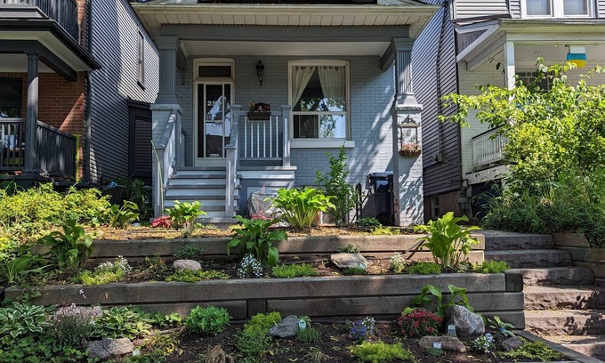 Riverdale Apartamento | Beautiful Comfortable Riverdale Home. Now 20% discount for stays over 30 days