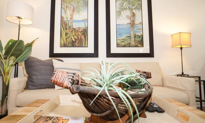 Belmont Heights Condominio | Hermoso condominio ubicado a menos de una milla de la playa y la moderna costa de Belmont.