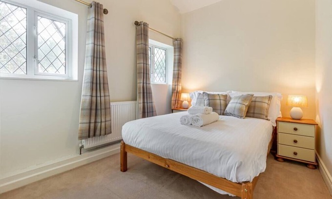 Northway Casa | Beautiful Cottage in Bredon The Old Thatch