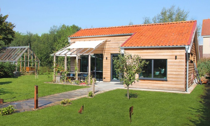Woudrichem Cabaña | Beautiful Cottage in secluded garden