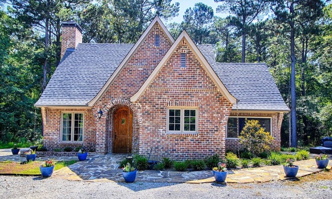 Nesbit Cabaña | Beautiful Cottage in the Woods