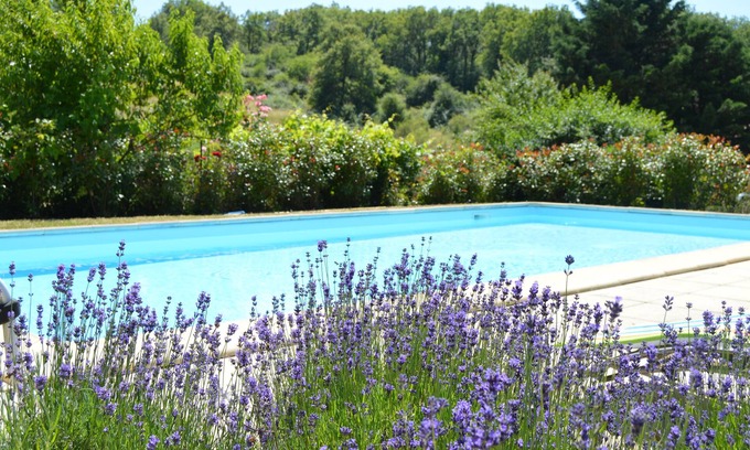 Nadaillac Casa | Hermosa casa de campo cerca de Sarlat en el cruce de Lot y Corrèze