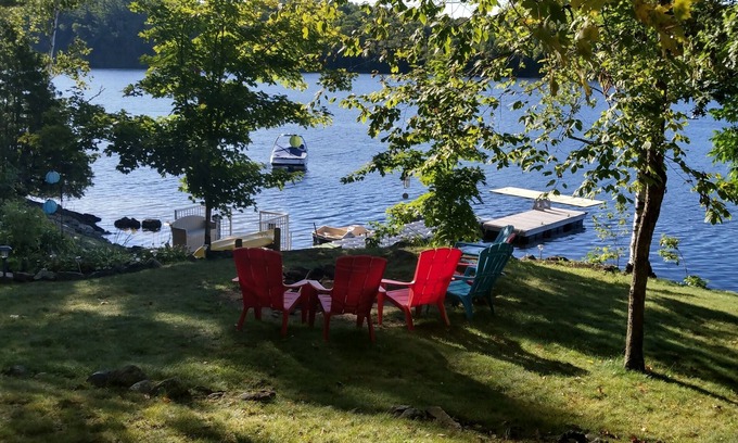 Marmora and Lake Cabaña | Beautiful Cottage on a Stunning Lake, Great for Family and Friends!