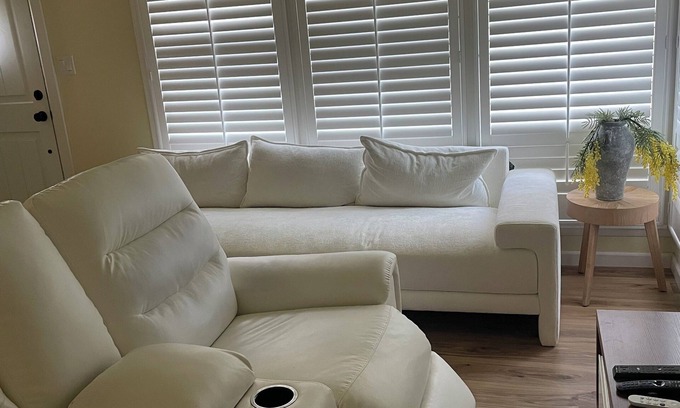 Roxhill Casa | Beautiful Cottage On Quiet Street