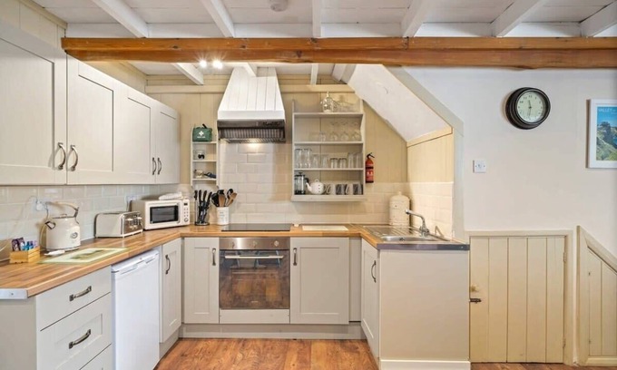 Dunster Casa | Beautiful Cottage, Parking, Central Dunster
