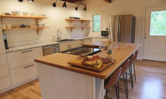 Lincolnville Casa | Hermosa casa de campo en el corazón de Mid-Coast Maine!