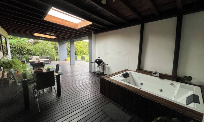 Llanogrande Casa | Casa con Jacuzzi en Llanogrande (8 min jardines)