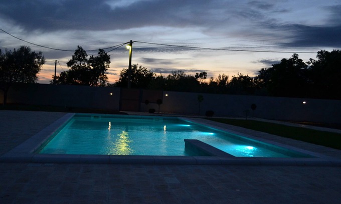 Galovac Casa | Beautiful countryside house with pool AE1191