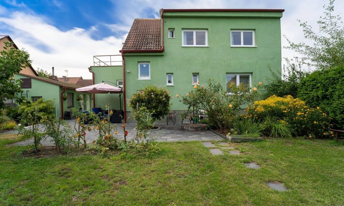 Kolin 2 Casa | Maravillosa casa de vacaciones privada para 5 personas con WIFI, TV, terraza y mascotas permitida