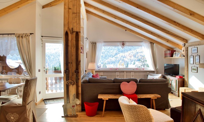 Cortina d'Ampezzo Apartamento | Beautiful design 3 bedroom apartment in Cortina