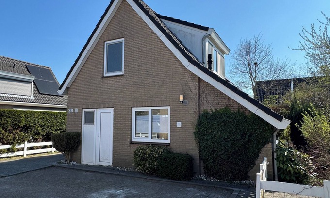 Ouddorp Casa | Beautiful Detached Holiday Home in Ouddorp aan Zee
