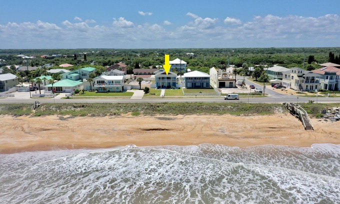 Flagler Beach Casa | Beautiful Direct Oceanfront Beach House-3bed3bath