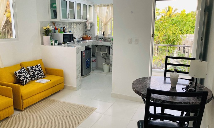 San Pedro de Macoris Apartamento | Beautiful 30 m2 Studio AC Hot Shower WIFI Near JUMBO Free PARKING