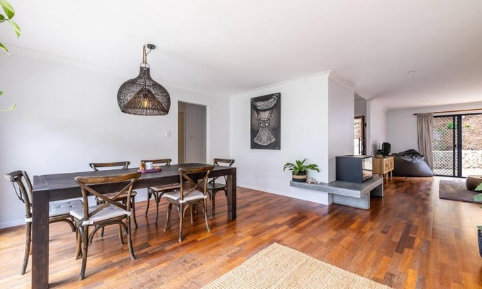 Tweed Heads Casa | Beautiful Double Story Gem!