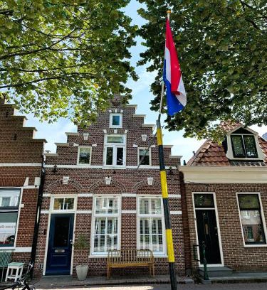 Medemblik Casa | Beautiful entire house in the center